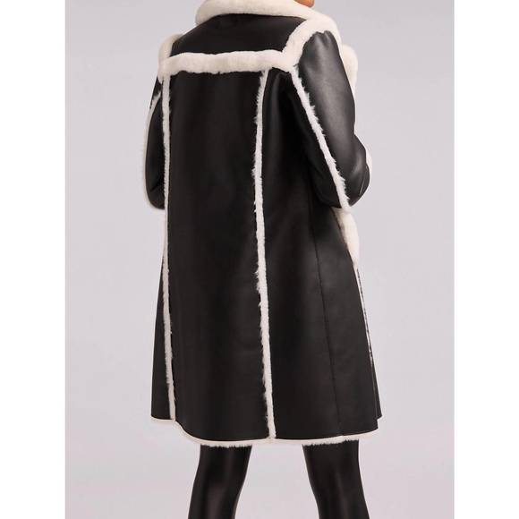 NEW GENERATION LOVE vienna faux fur shearling coat in black/white - Picture 2 of 3